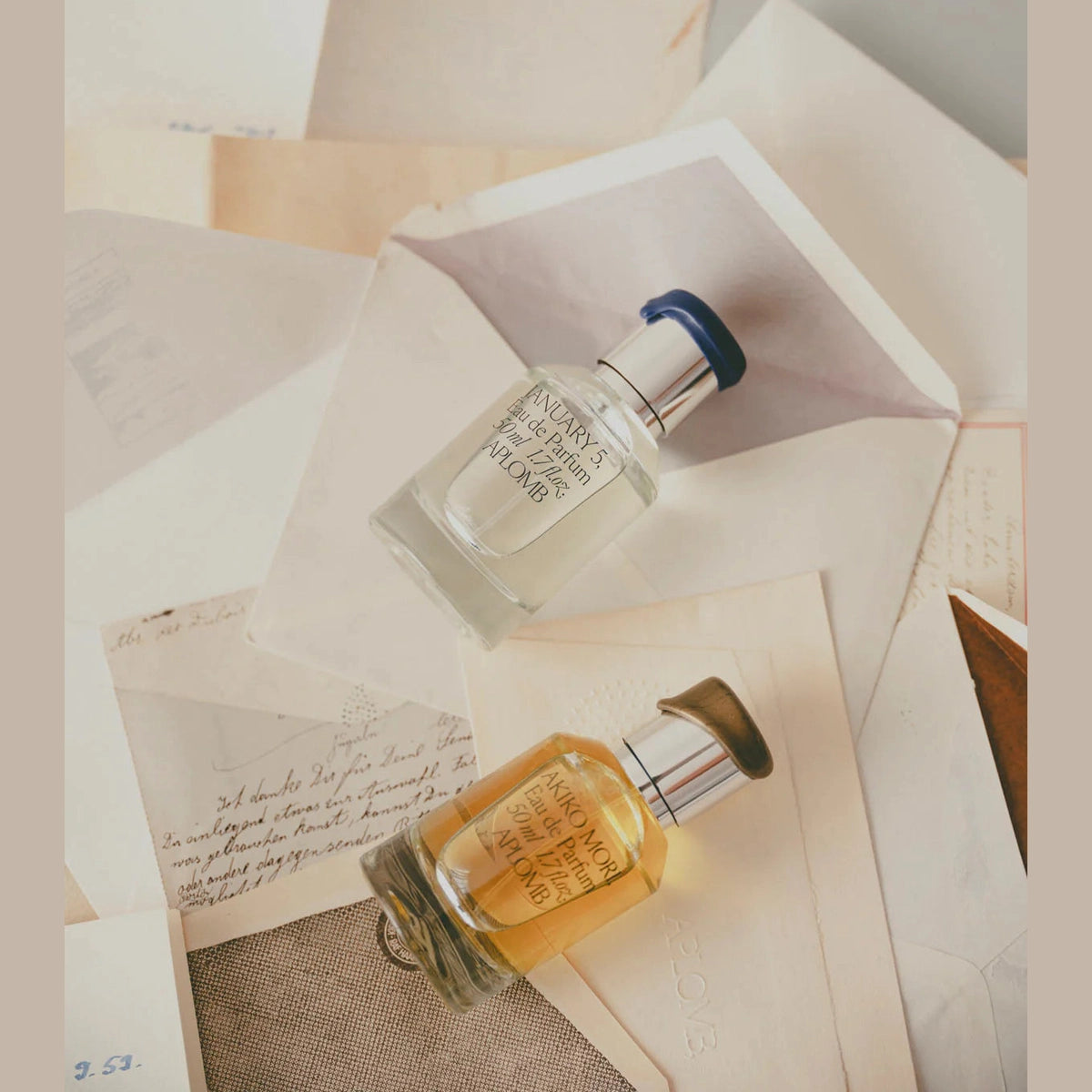 Aplomb, - Akiko Mori